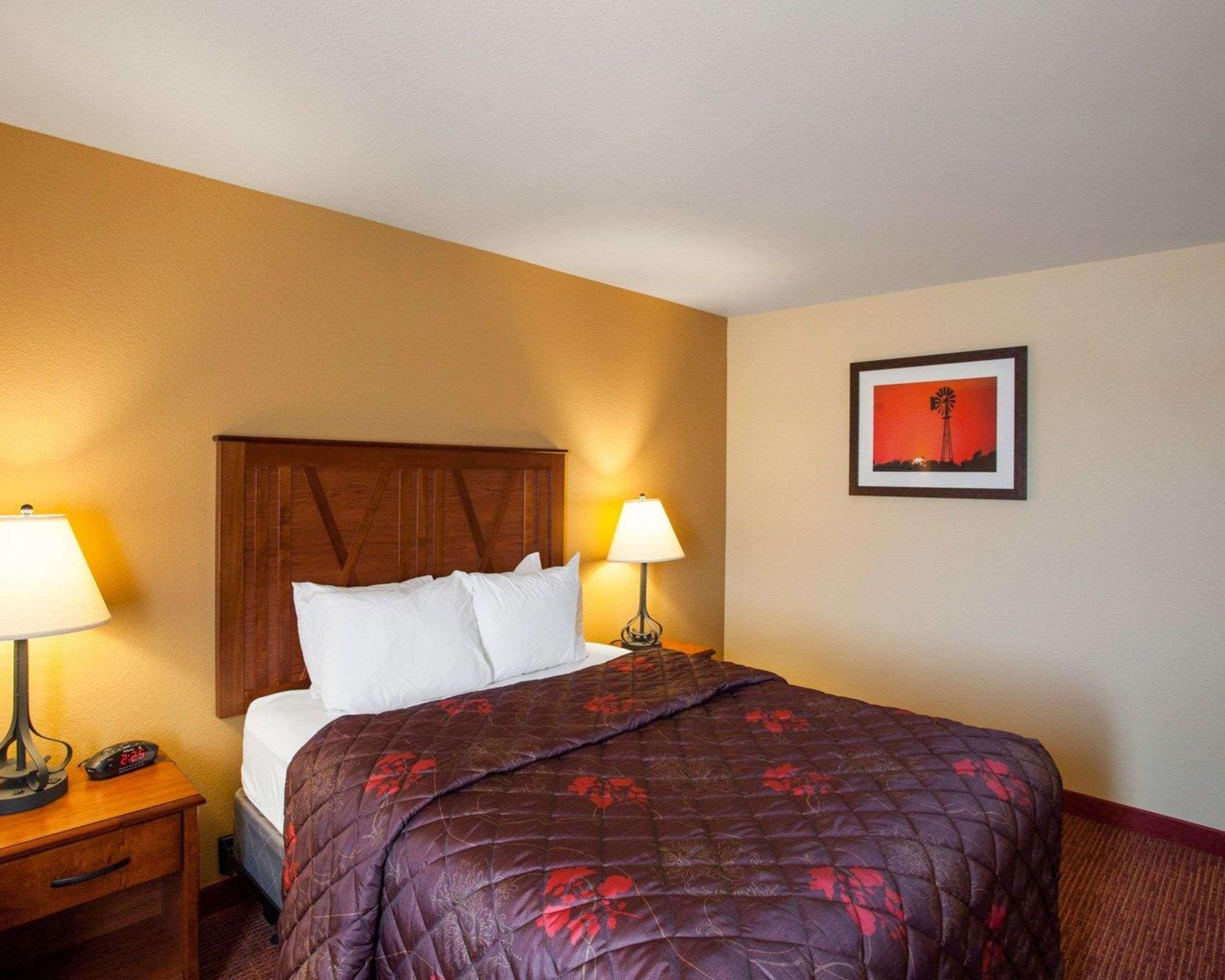 Rodeway Inn & Suites Phillipsburg Exteriér fotografie