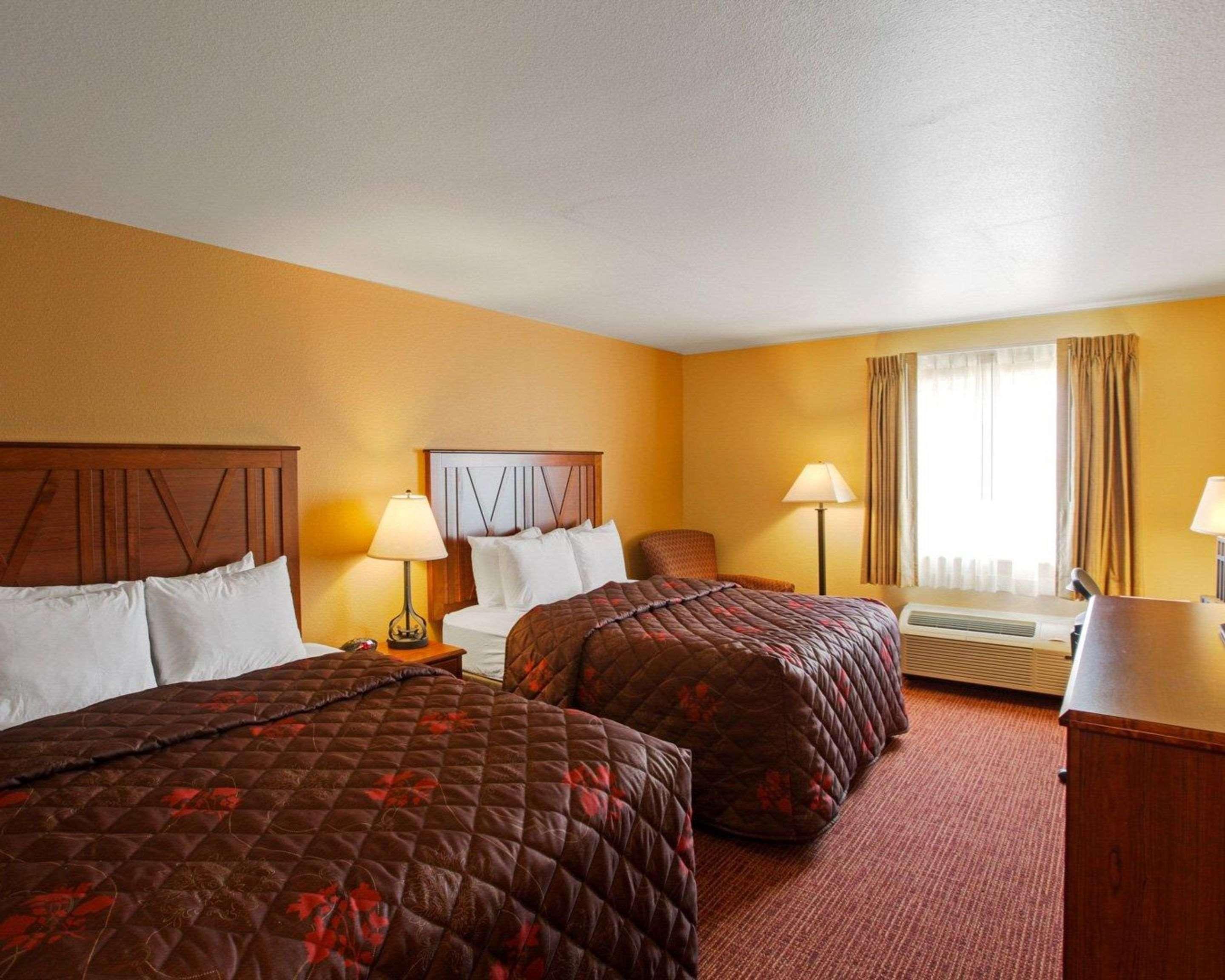 Rodeway Inn & Suites Phillipsburg Exteriér fotografie