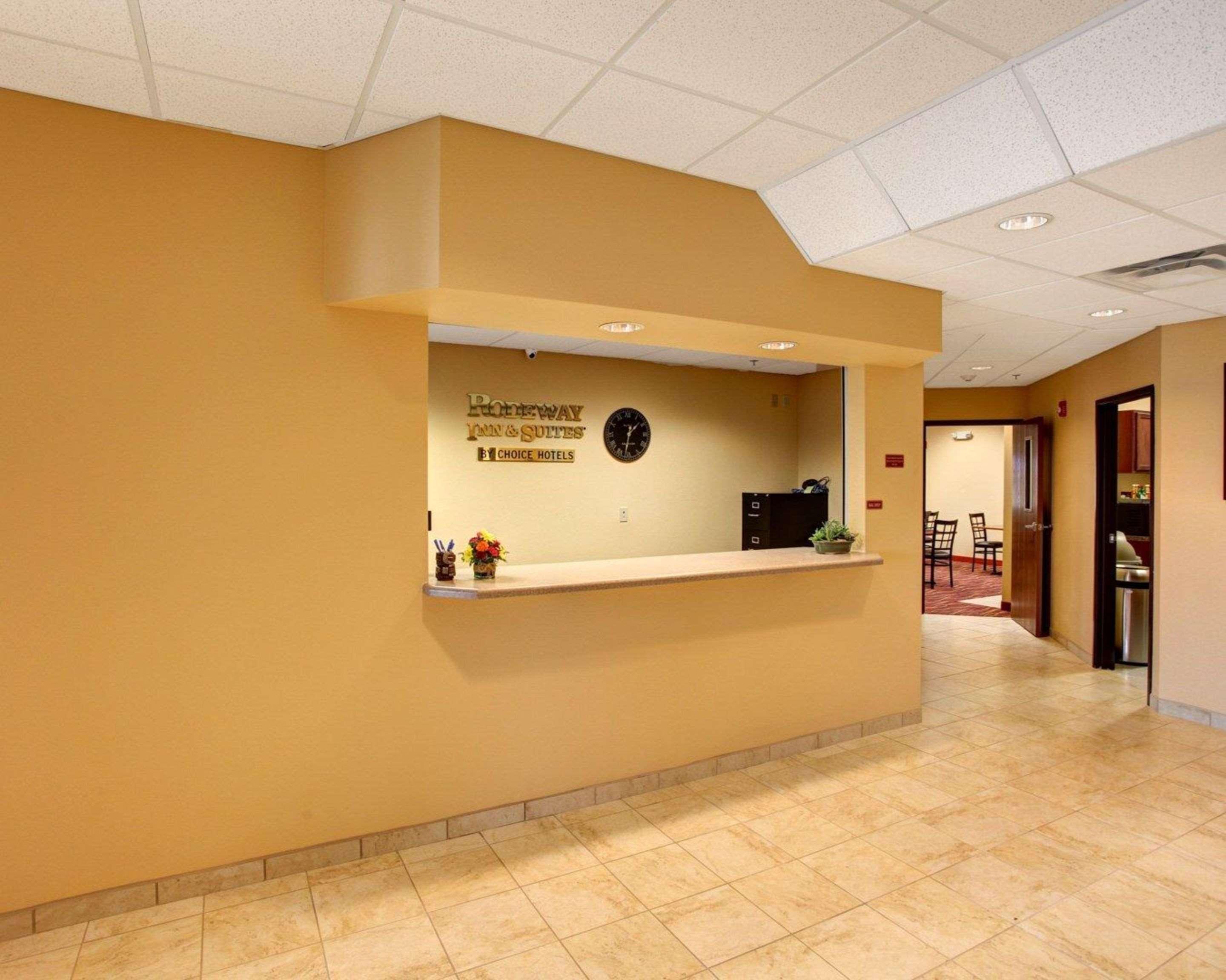 Rodeway Inn & Suites Phillipsburg Exteriér fotografie