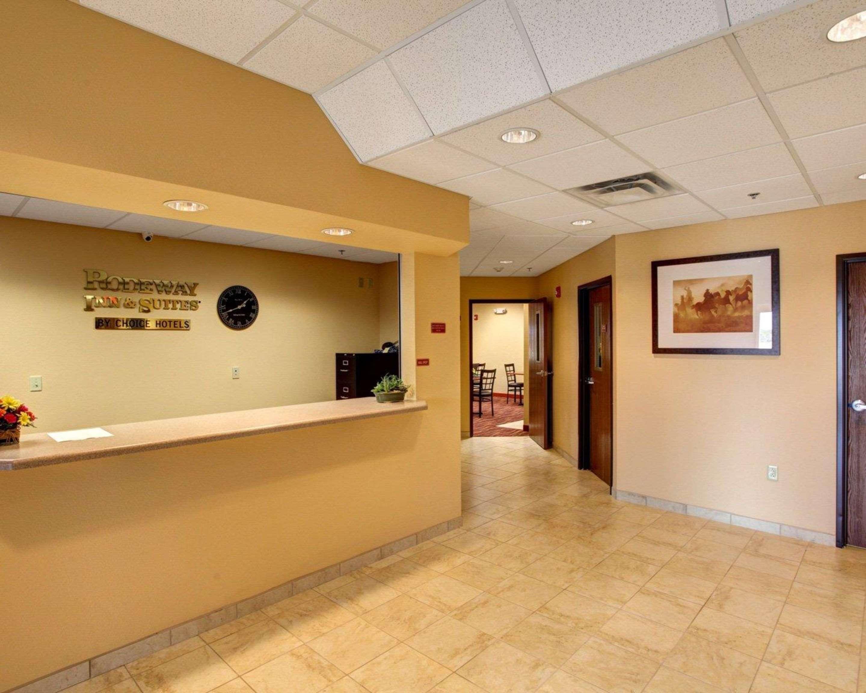 Rodeway Inn & Suites Phillipsburg Exteriér fotografie