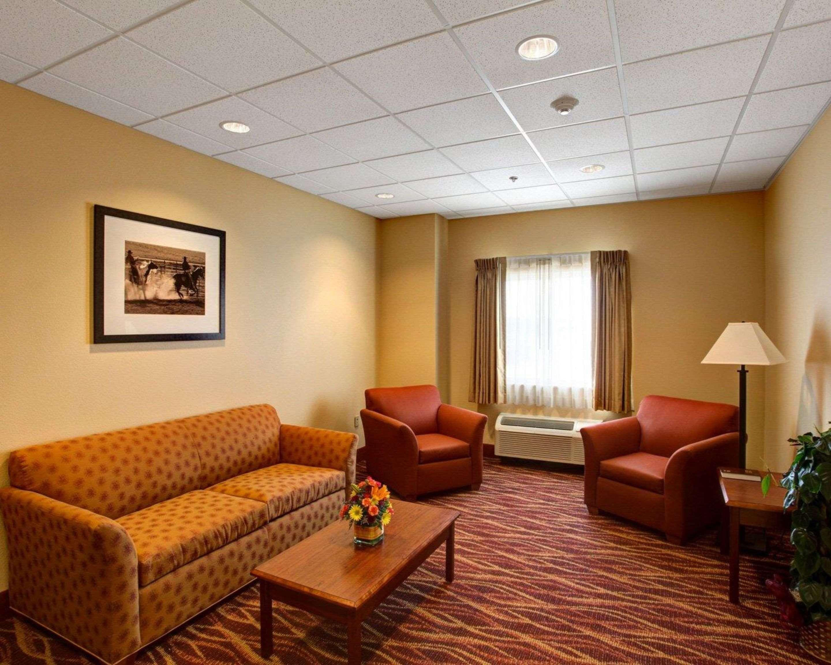 Rodeway Inn & Suites Phillipsburg Exteriér fotografie