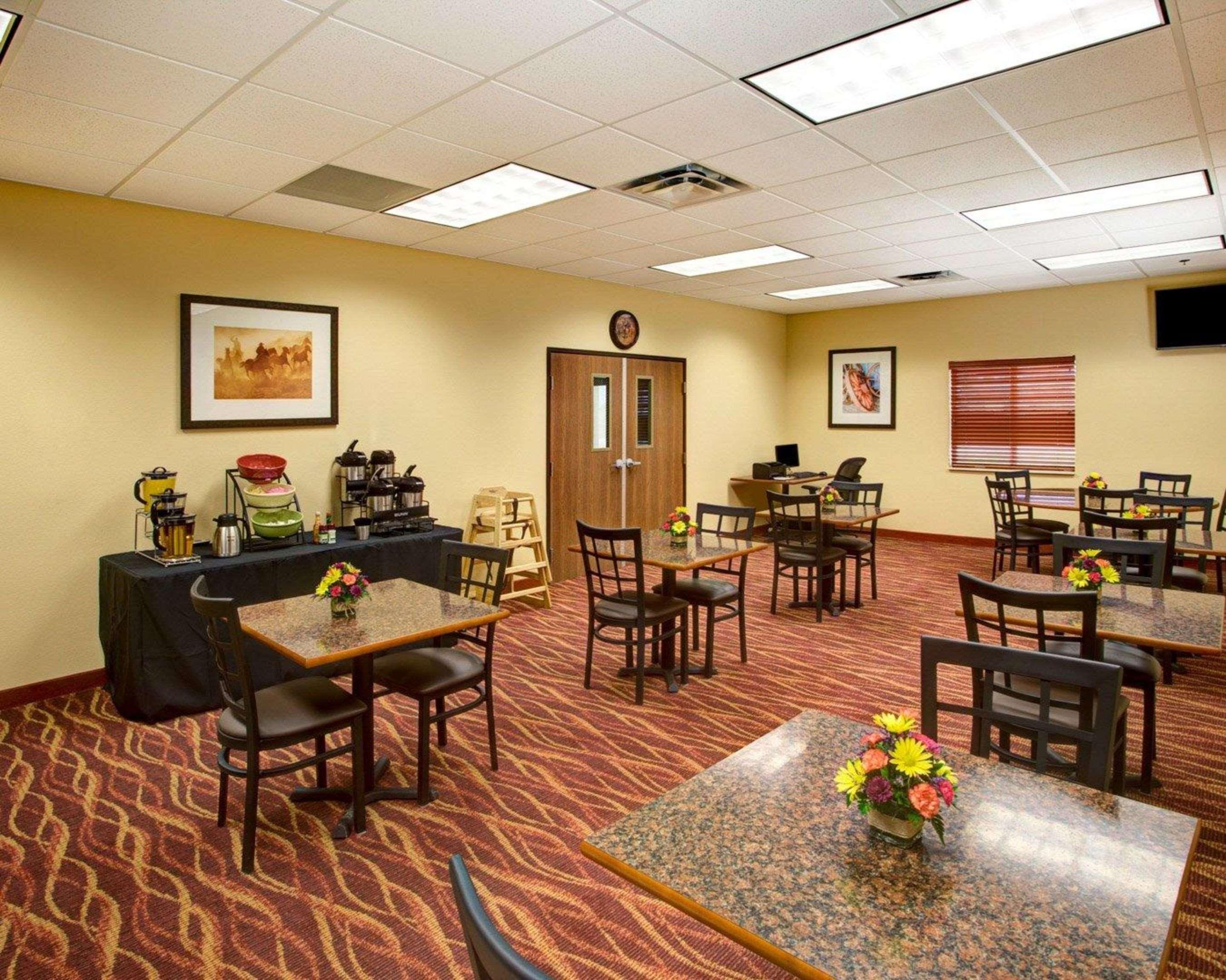 Rodeway Inn & Suites Phillipsburg Exteriér fotografie